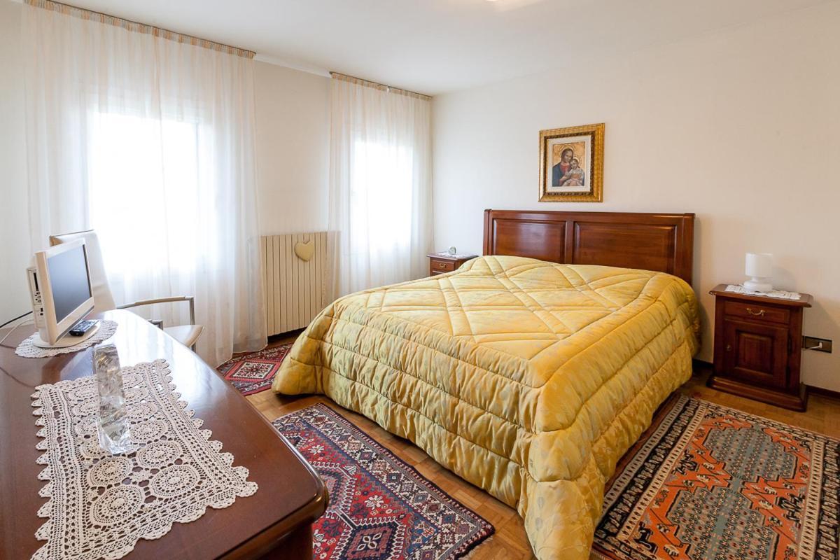 B&B Ca Dea Calle Vallà エクステリア 写真